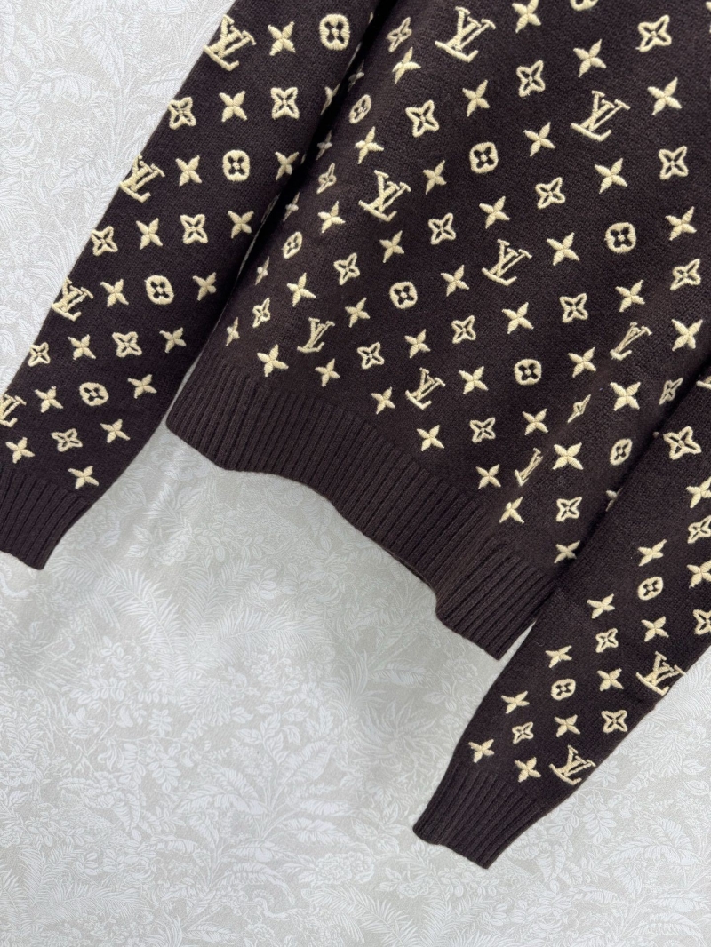 l0vis Vvtt0n sweaters